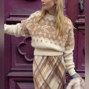 ZARA Brushed Effect Jacquard Knit Sweater XS – Cream & Camel – NWOT